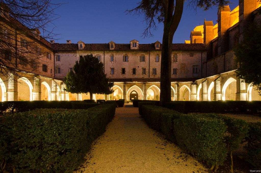 Hotel Le Couvent Royal Saint-Maximin Servicios foto